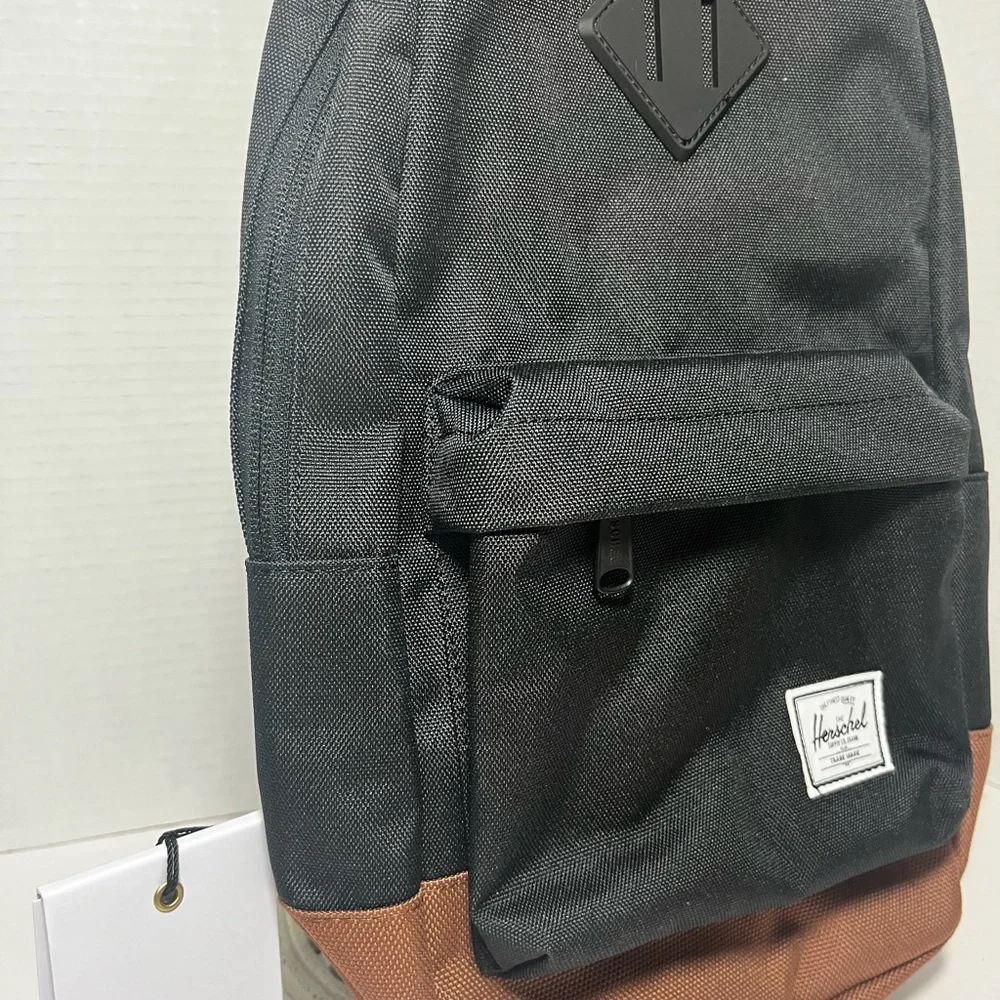 Herschel Supply Co. Heritage Crossbody Shoulder Bag